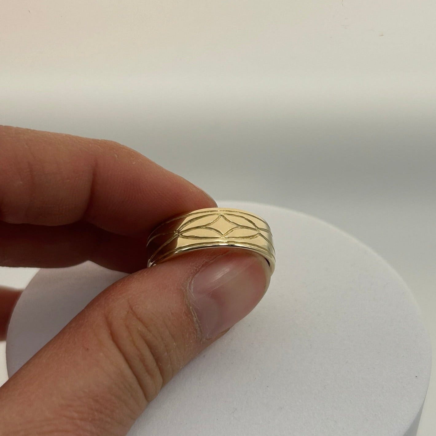 Eternal Fish Solid Gold Band