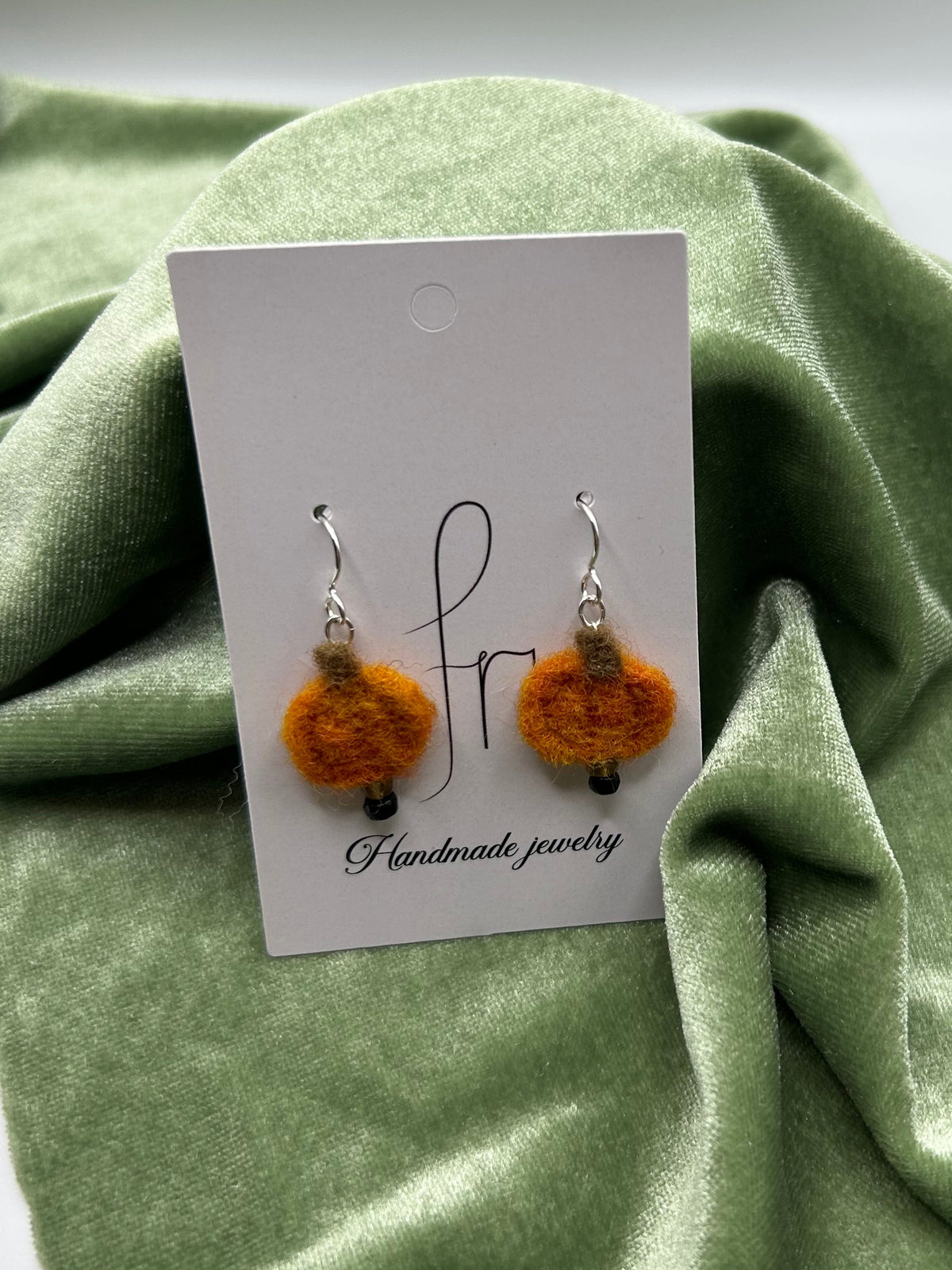 Small felt pumpkin earrings with tourmalines