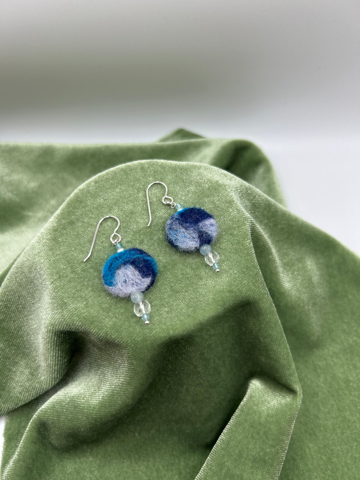 Blue round felt earrings with natural Arkansas ice crystal, morganite, apatite