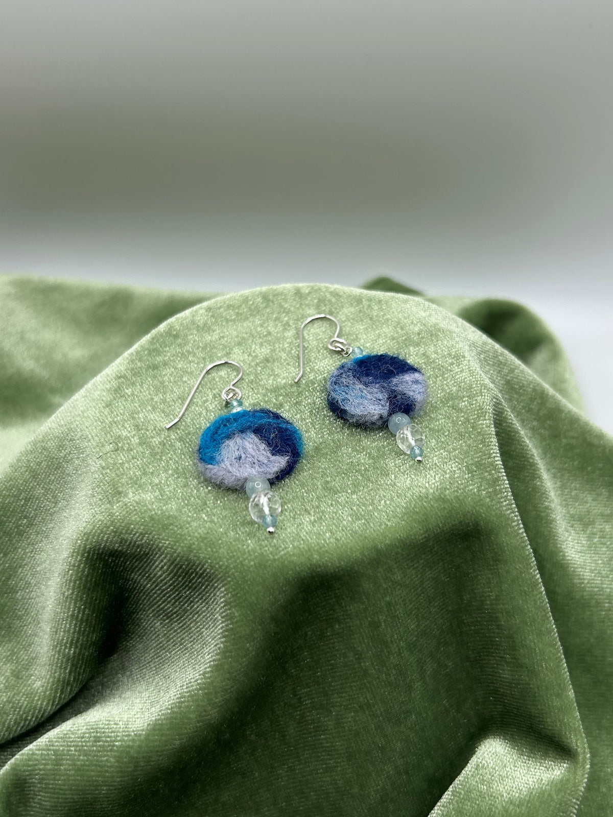 Blue round felt earrings with natural Arkansas ice crystal, morganite, apatite