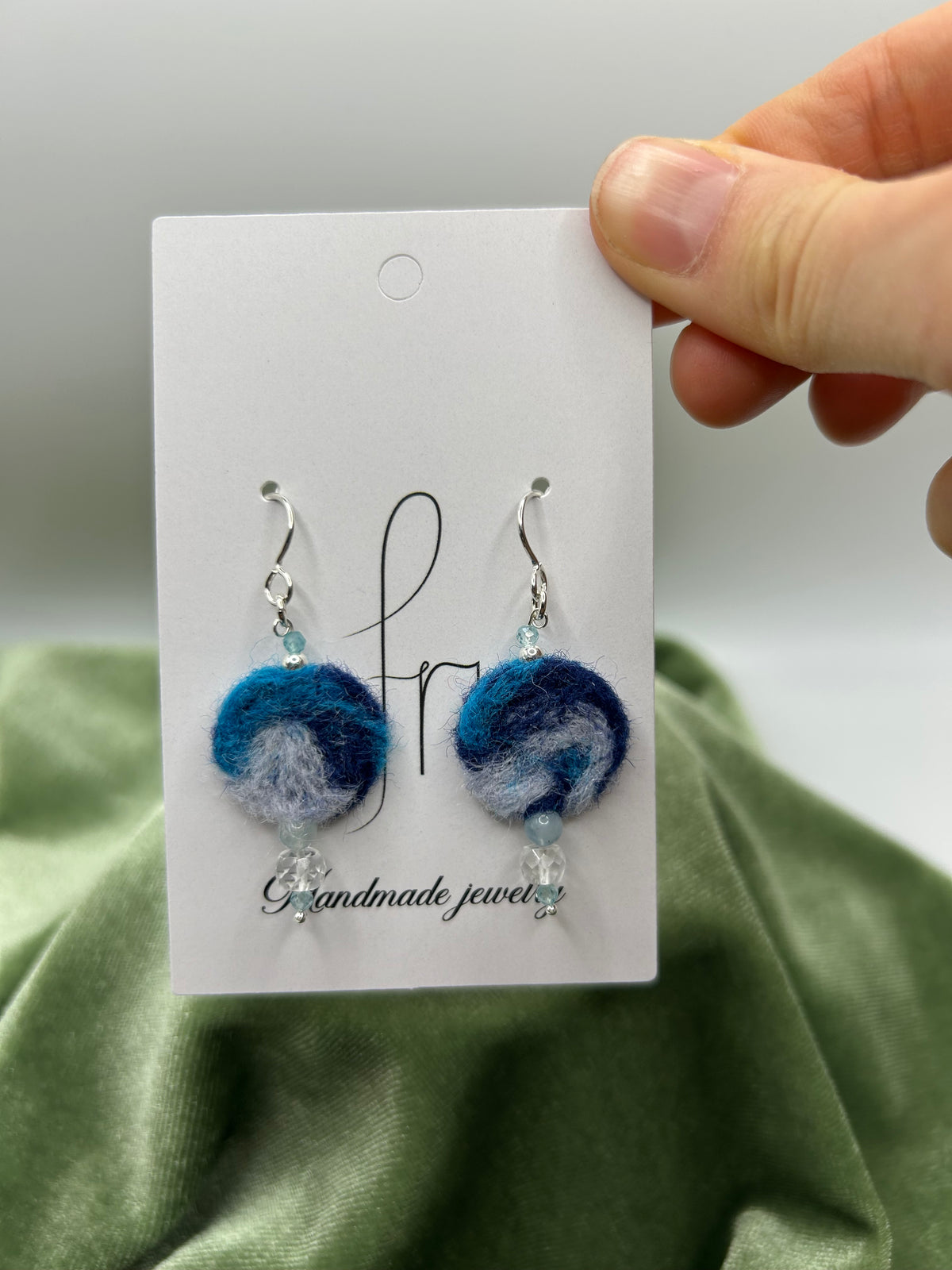 Blue round felt earrings with natural Arkansas ice crystal, morganite, apatite